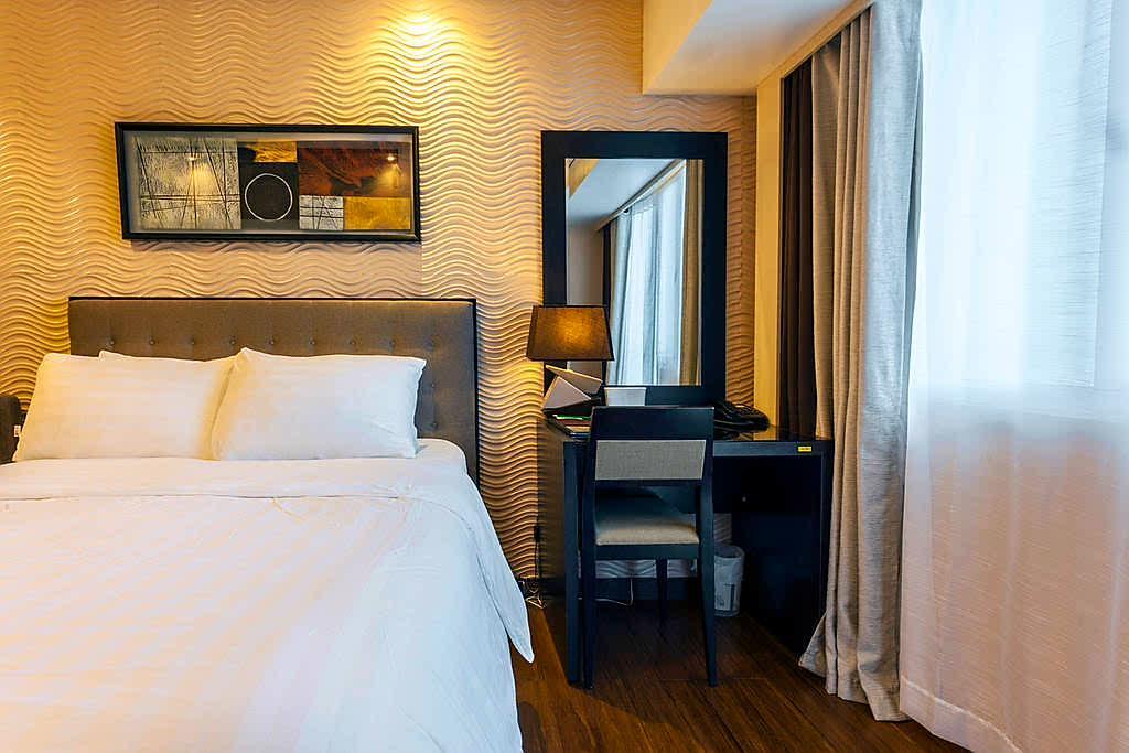 Relaxing Wind Apartment Tagaytay City Exterior photo